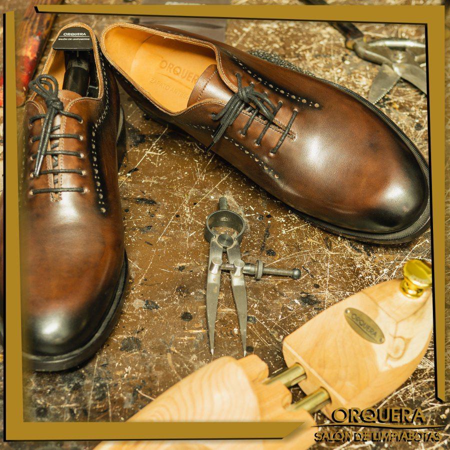 Zapatos artesanos Orquera listos para entrega